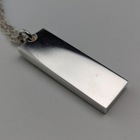 1977年 英国ヴィンテージ 純銀インゴットペンダント 1トロイオンス 純銀チェーン付